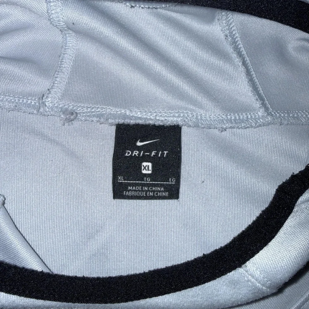 Nike style athleisure